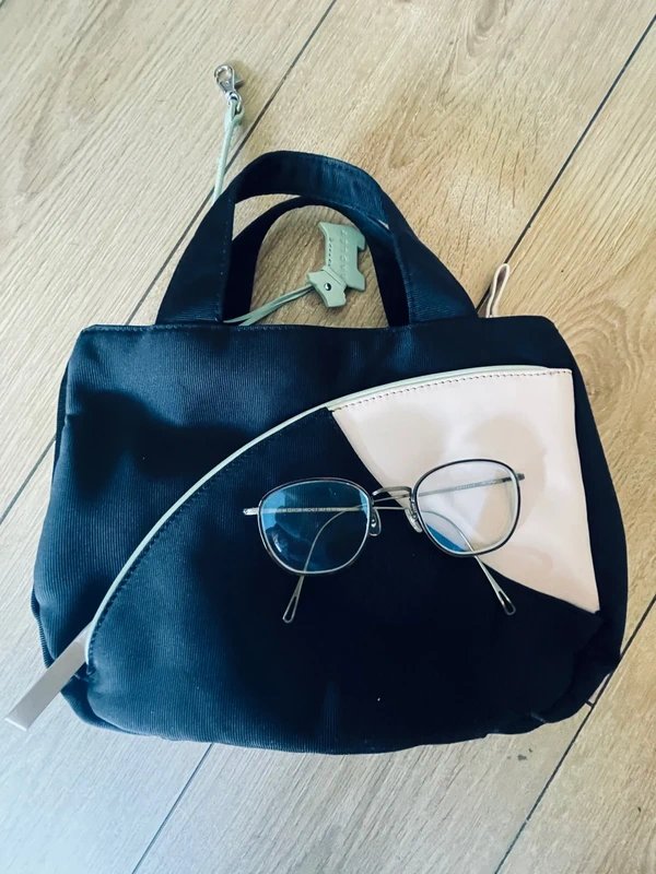 Radley Small Radley bag, lots of pockets - 1