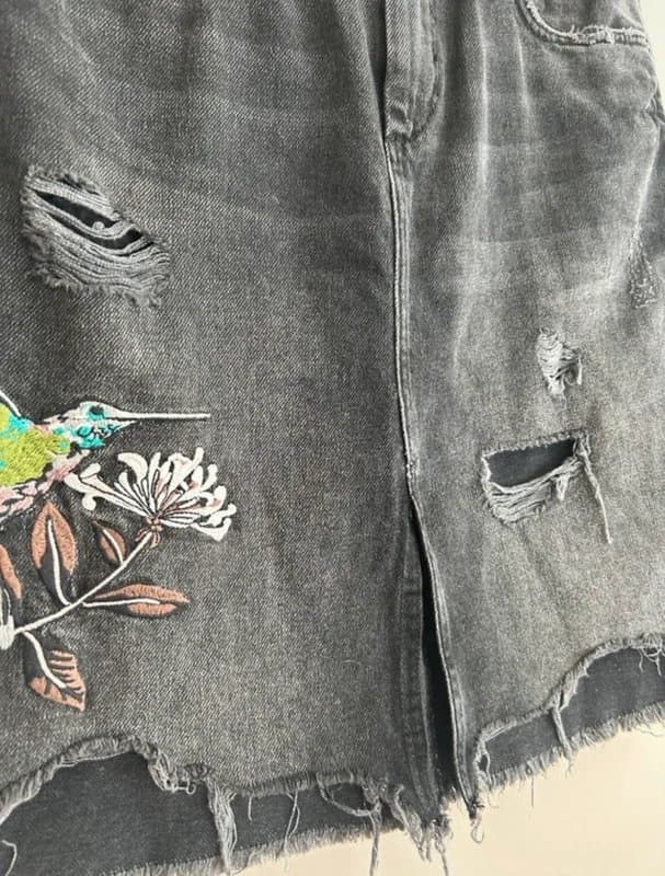 River Island 🖤 River Island Black Distressed Denim Mini Skirt Embroidered Bird Y2K Festival 10