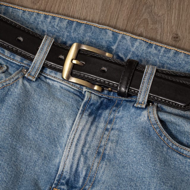 Woodland Leathers Woodland Leathers Men's Mens Leather Lined 1.25" Belt, Antique Brass Buckle in Black - 2