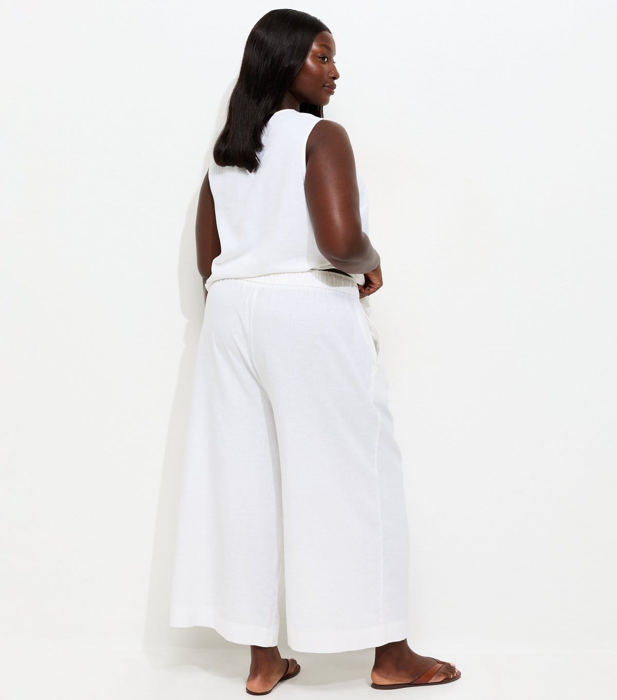 New Look Women's Plus Size White Linen Blend Cropped Drawstring Trousers Curves New Look - 4
