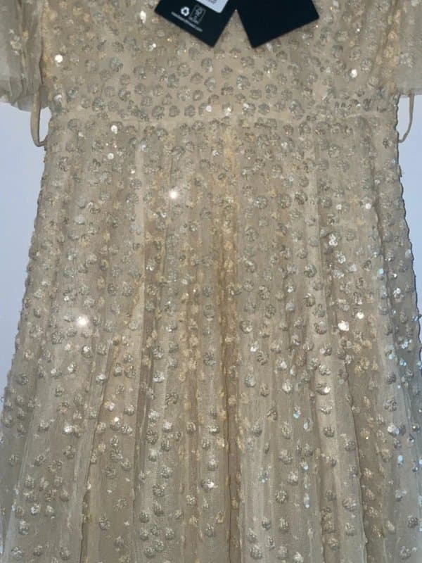 Needle & Thread Needle & Thread Laila Dot V-Neck Cape Buttermilk Ankle Gown Size US 4 UK 8