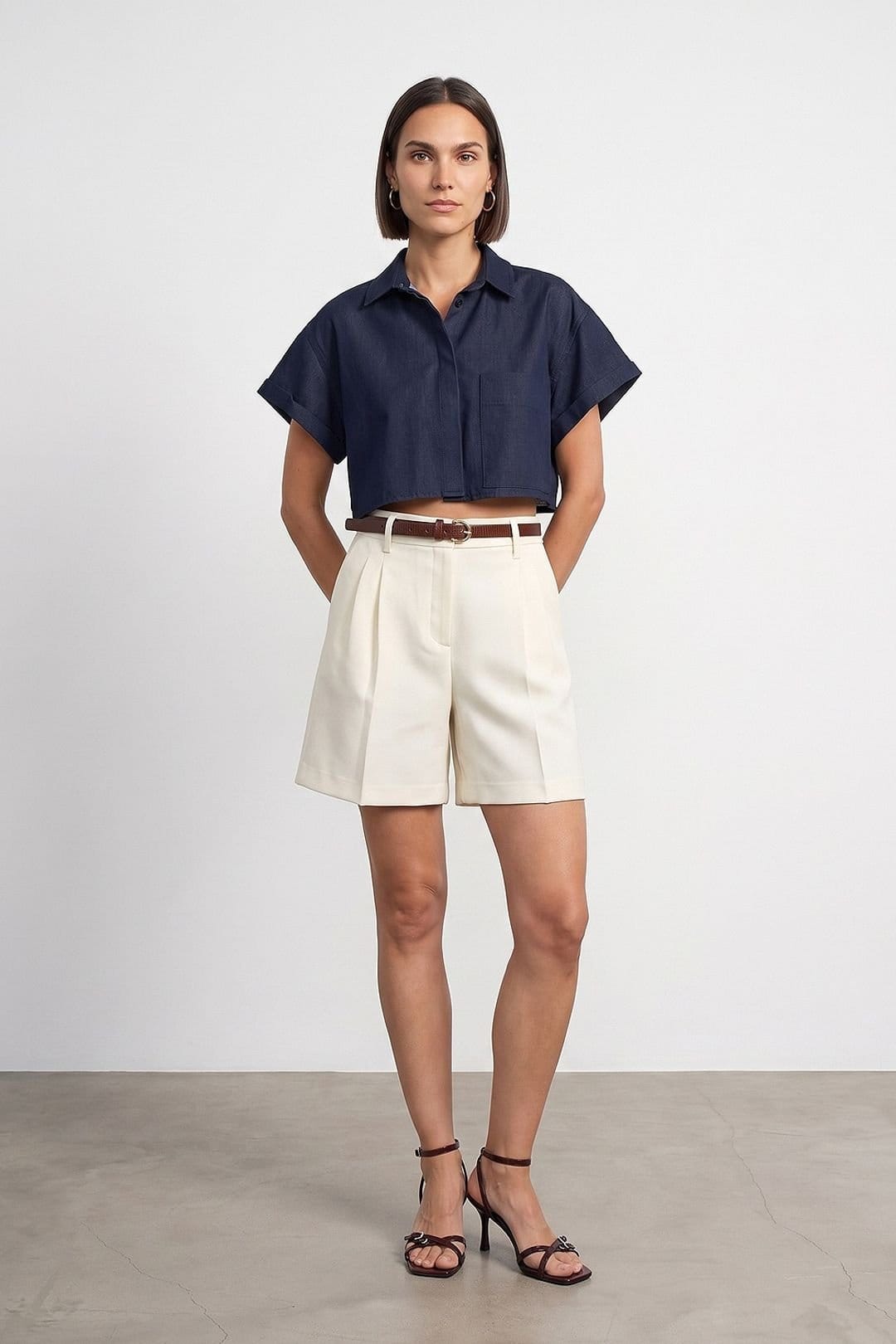 Dilvin Dilvin Women's High-Waist Tailored Crepe Shorts With Belt in Cream - 4