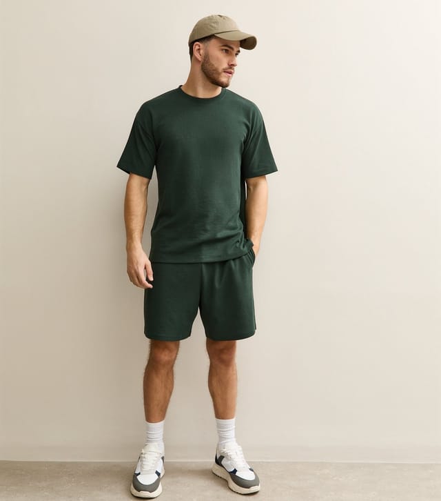 New Look Men's Dark Green Oversized Waffle Texture T-Shirt New Look - 3