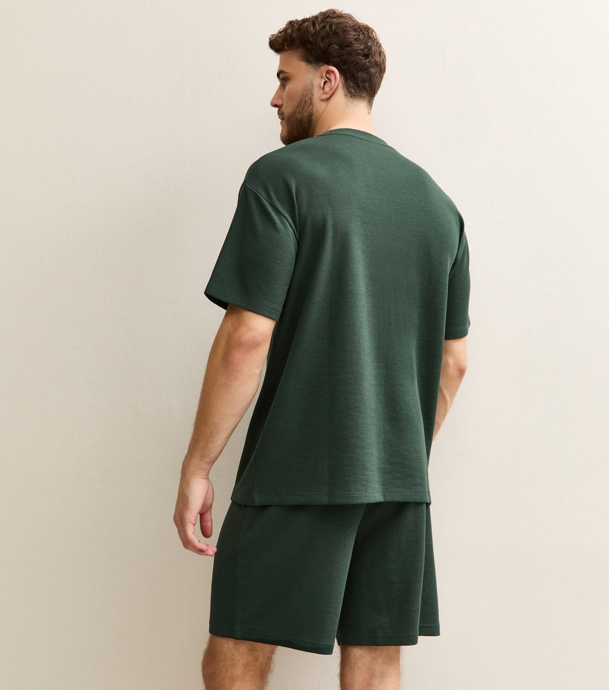 New Look Men's Dark Green Oversized Waffle Texture T-Shirt New Look - 4