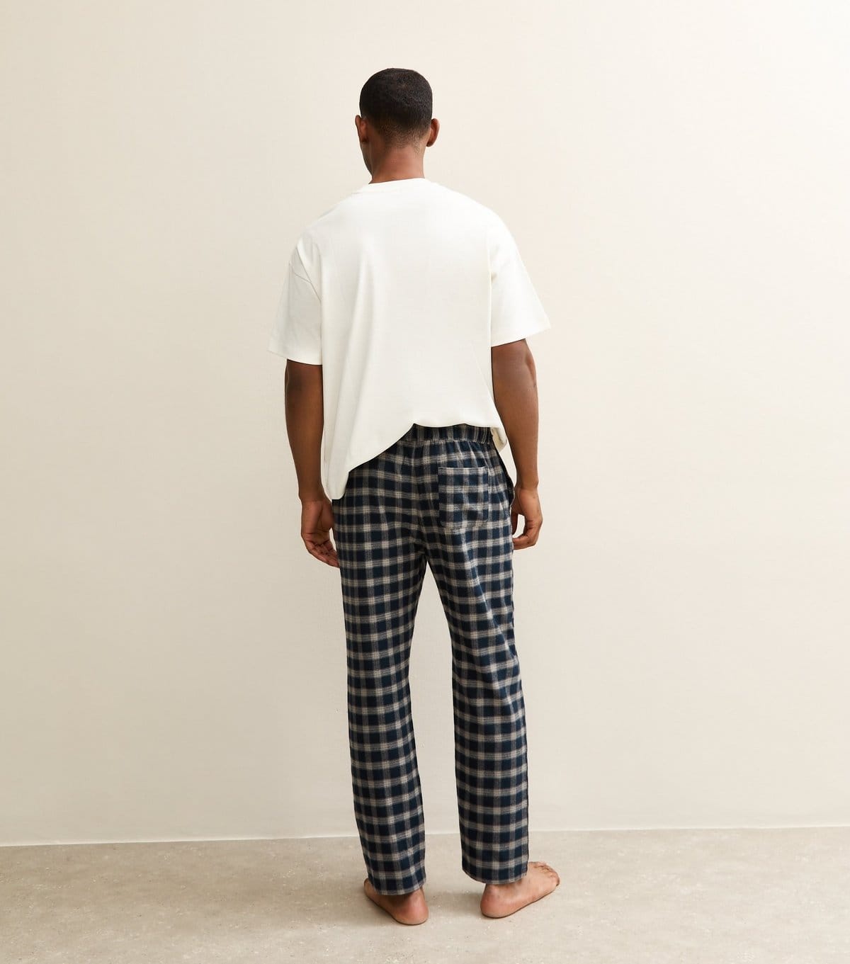 New Look Men's Blue Relaxed Check Pyjama Bottoms New Look - 4