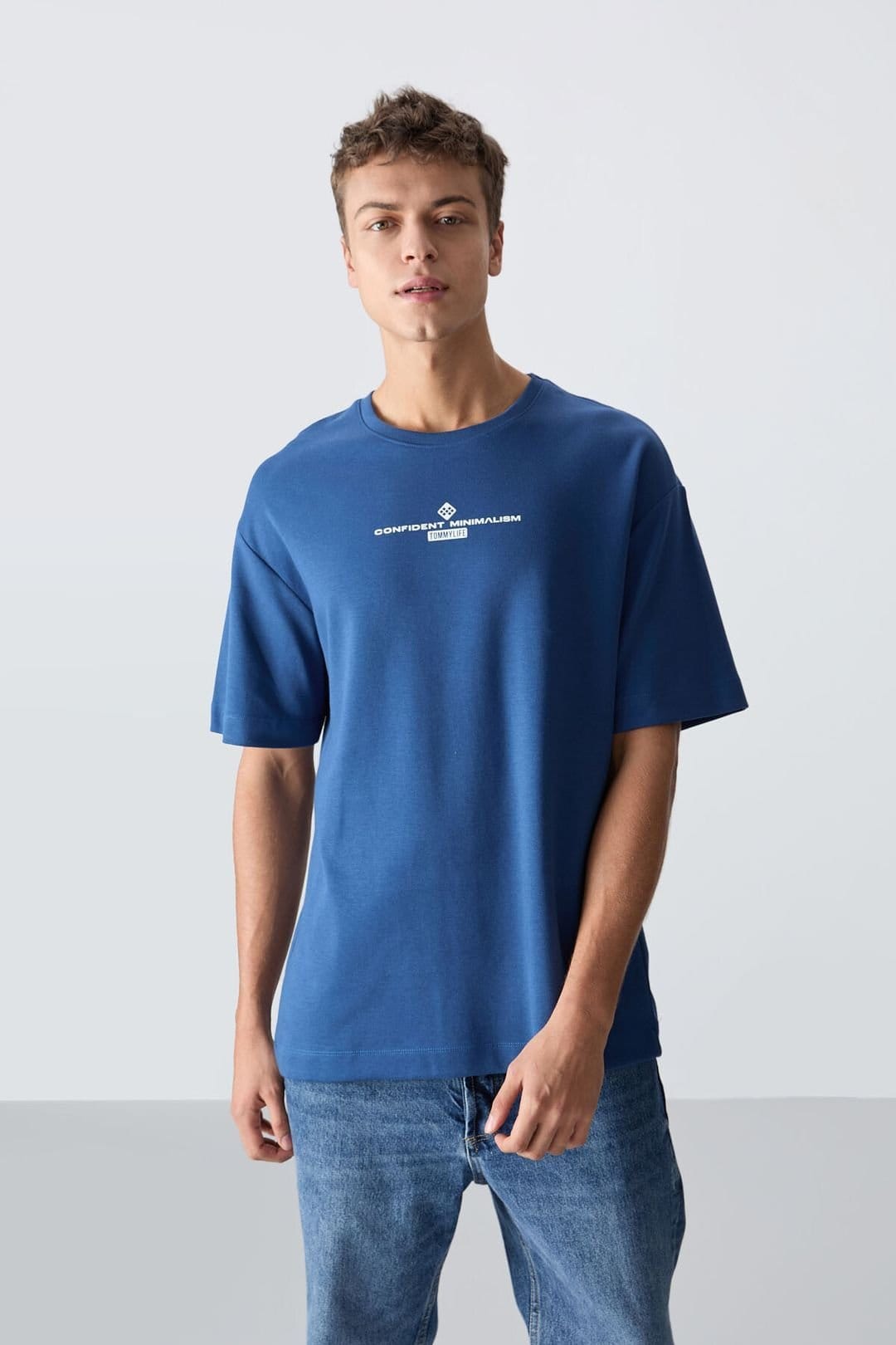 Tommy Life Tommy Life Men's Oversized Cotton Blend Crew Neck T-shirt in Blue - 4