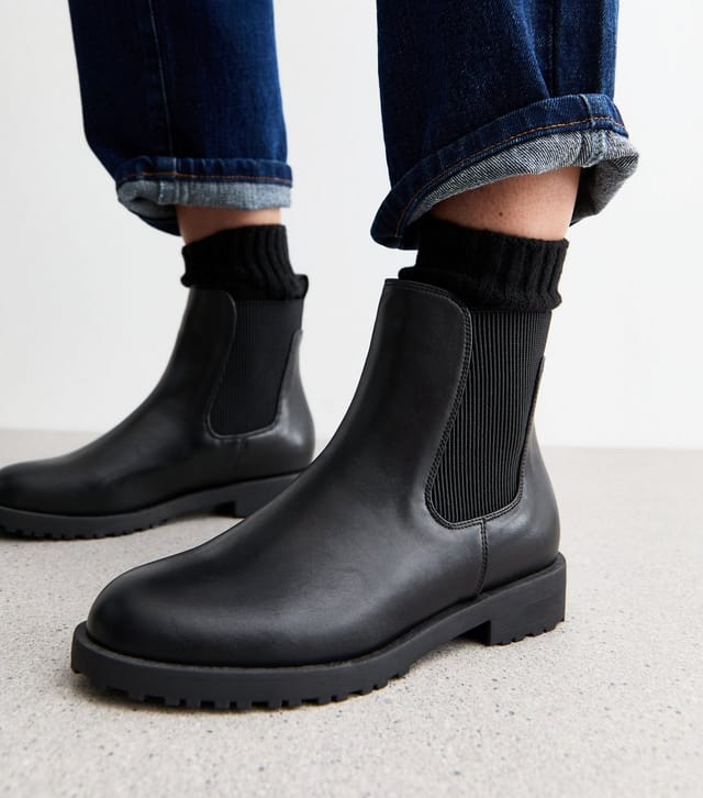 New Look Women's Black Leather-Look Chelsea Boots Vegan New Look - 2