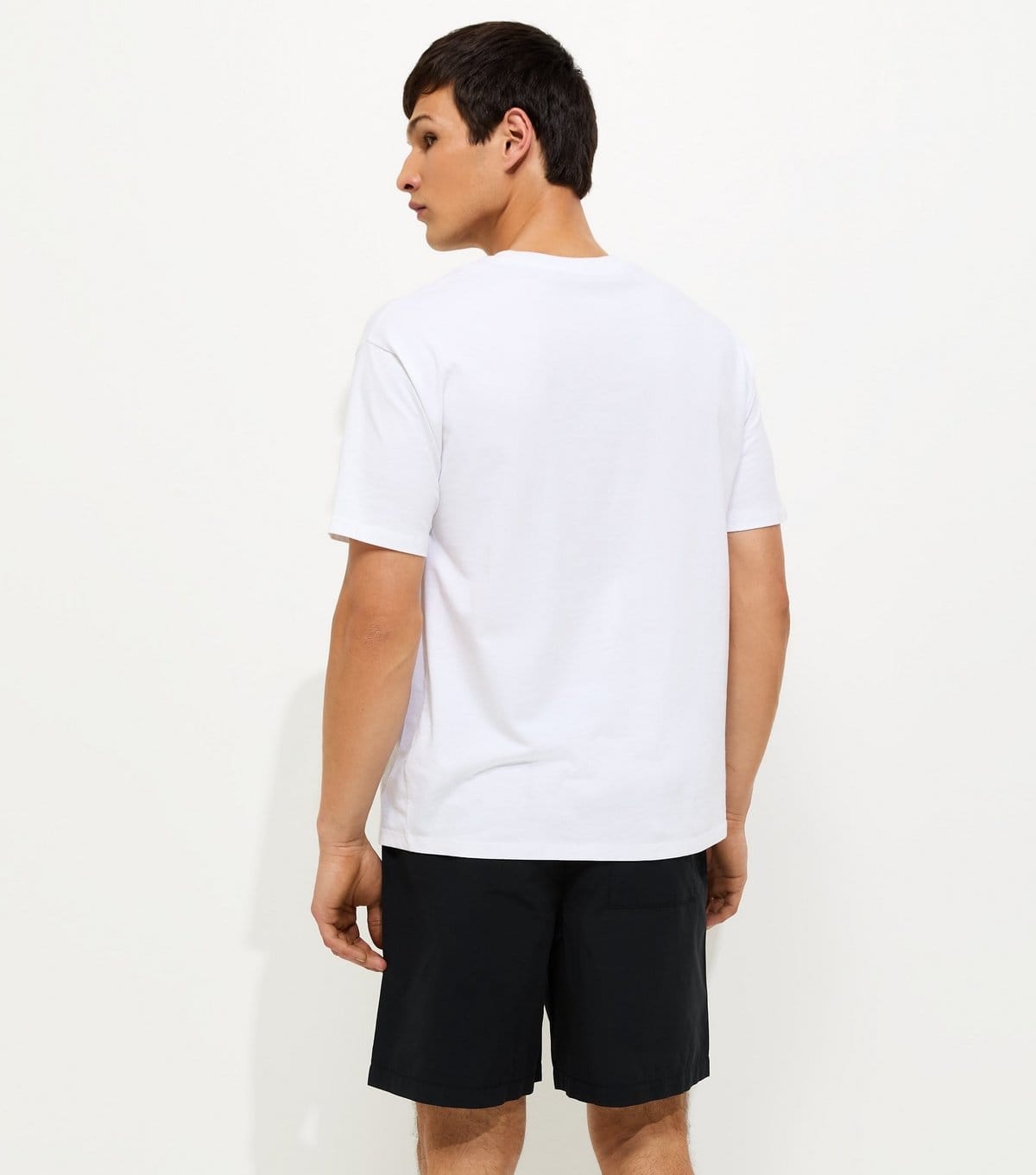 New Look Men's Black Relaxed Pull On Shorts New Look - 4