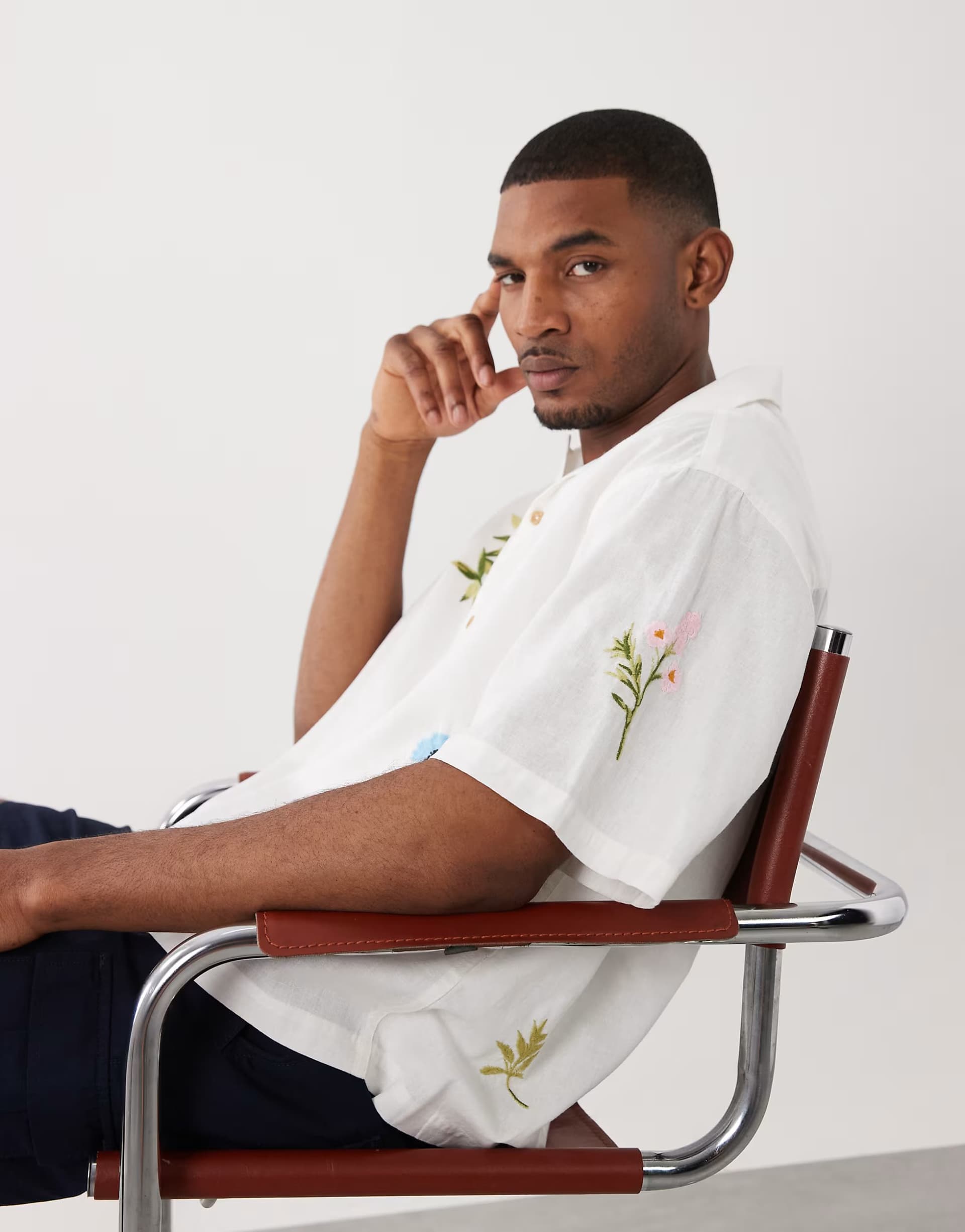 ASOS ASOS DESIGN boxy oversized shirt with linen with floral embroidery in white