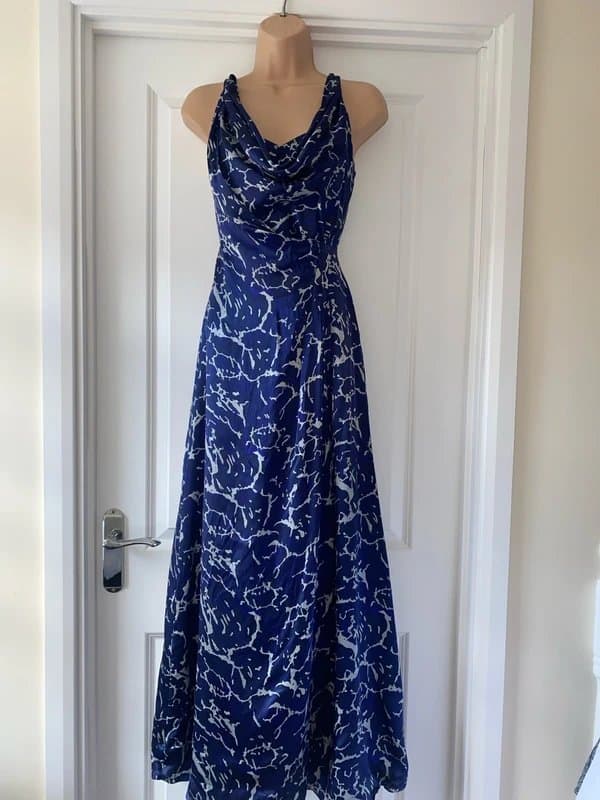 Jasmine guinness Jasmine Guinness 100% silk stunning dress prom/wedding/ special occasion size 6, new with tags