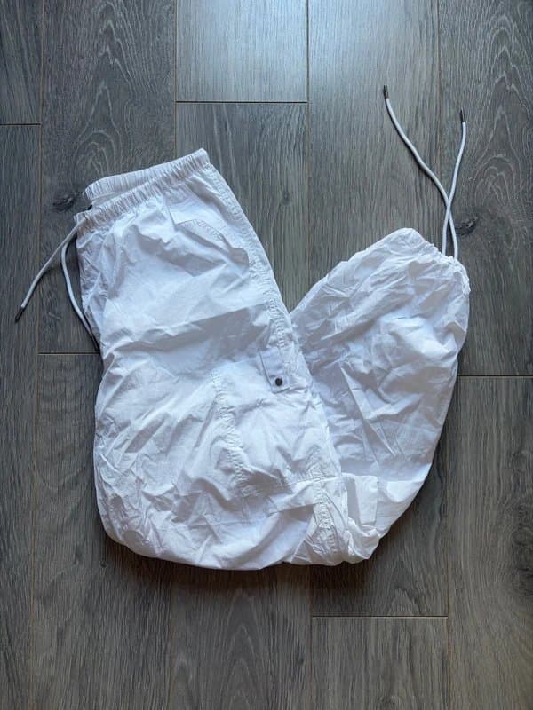 H&M H&M white parachute cargos