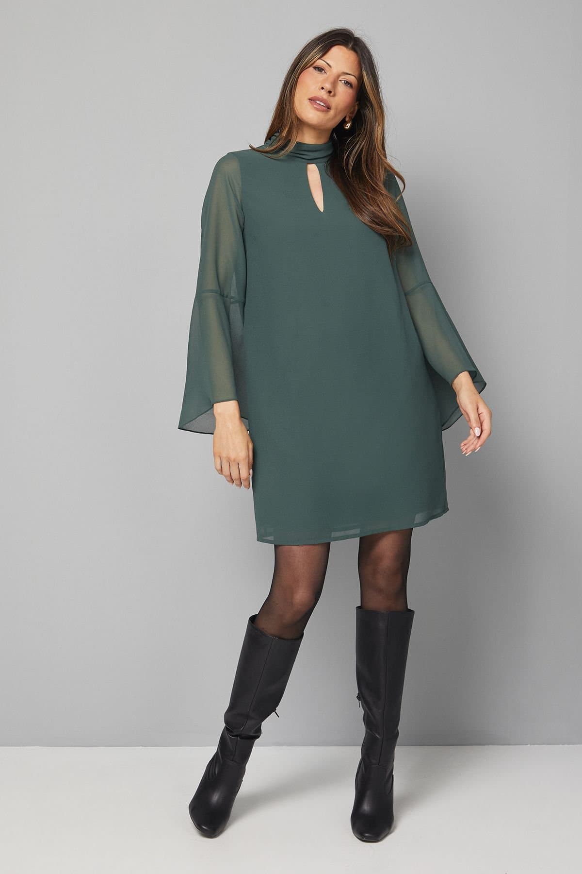 Wallis Wallis Women's Chiffon Neck Shift Dress in Emerald