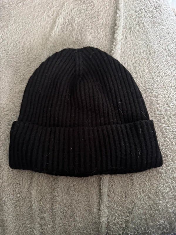 New Look Black knit beanie hat