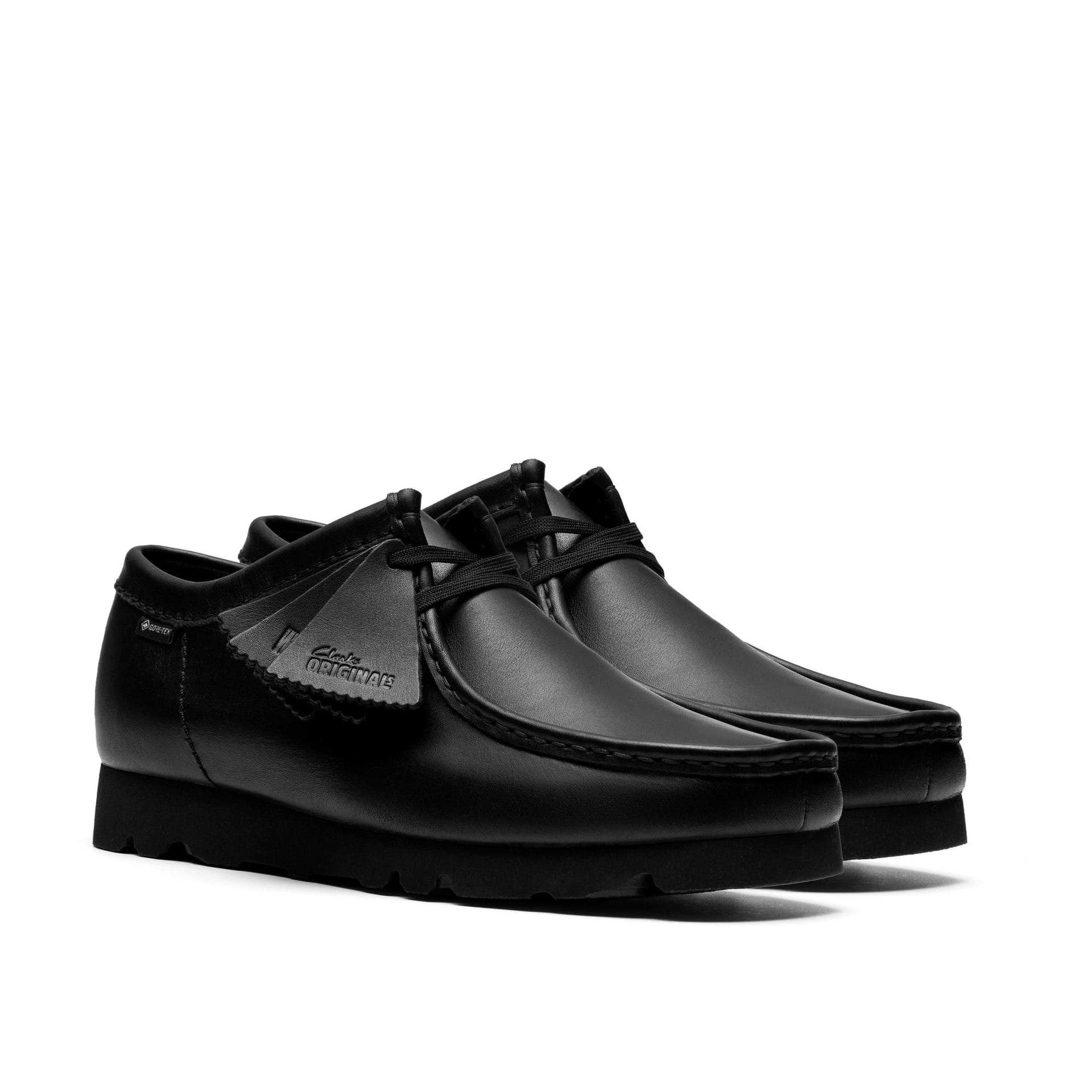 Clarks Clarks Men's Wallabee GORE-TEX Black/Black Leather Wallabee, Lace Up in Black - 4