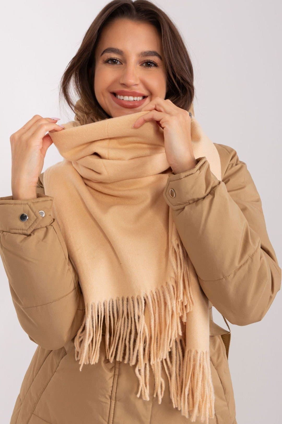 Love Lace Love Lace Beige Warm Long Tassel Scarf for Winter