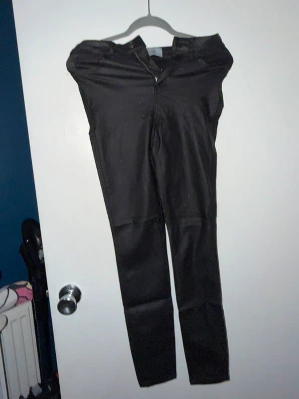 New Look New look black size 12 super skinny jeans