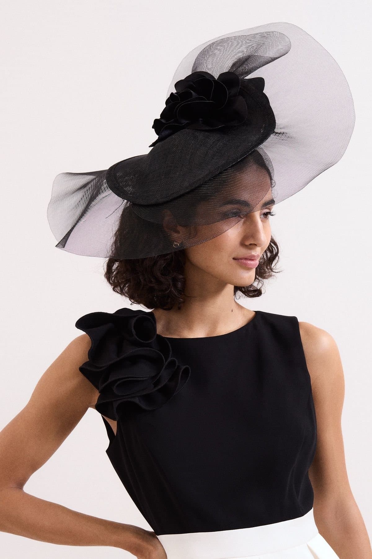 Phase Eight Phase Eight Women's Flower Veil Statement Fascinator in True Black
