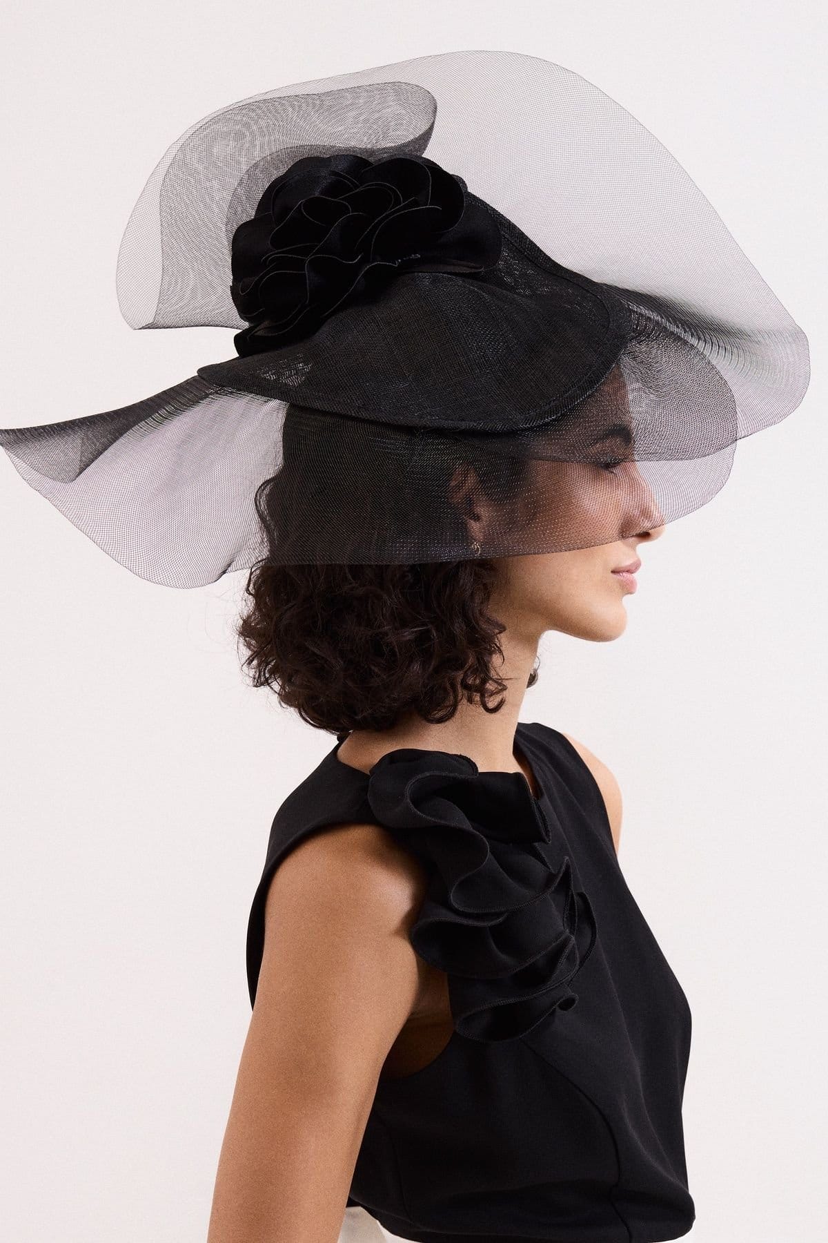 Phase Eight Phase Eight Women's Flower Veil Statement Fascinator in True Black - 4