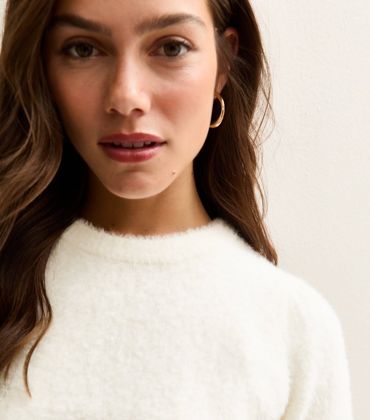 New Look Women's Petite Off White Fluffy Textured T-Shirt New Look - 2