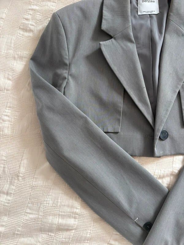 Bershka Bershka Grey Cropped Blazer