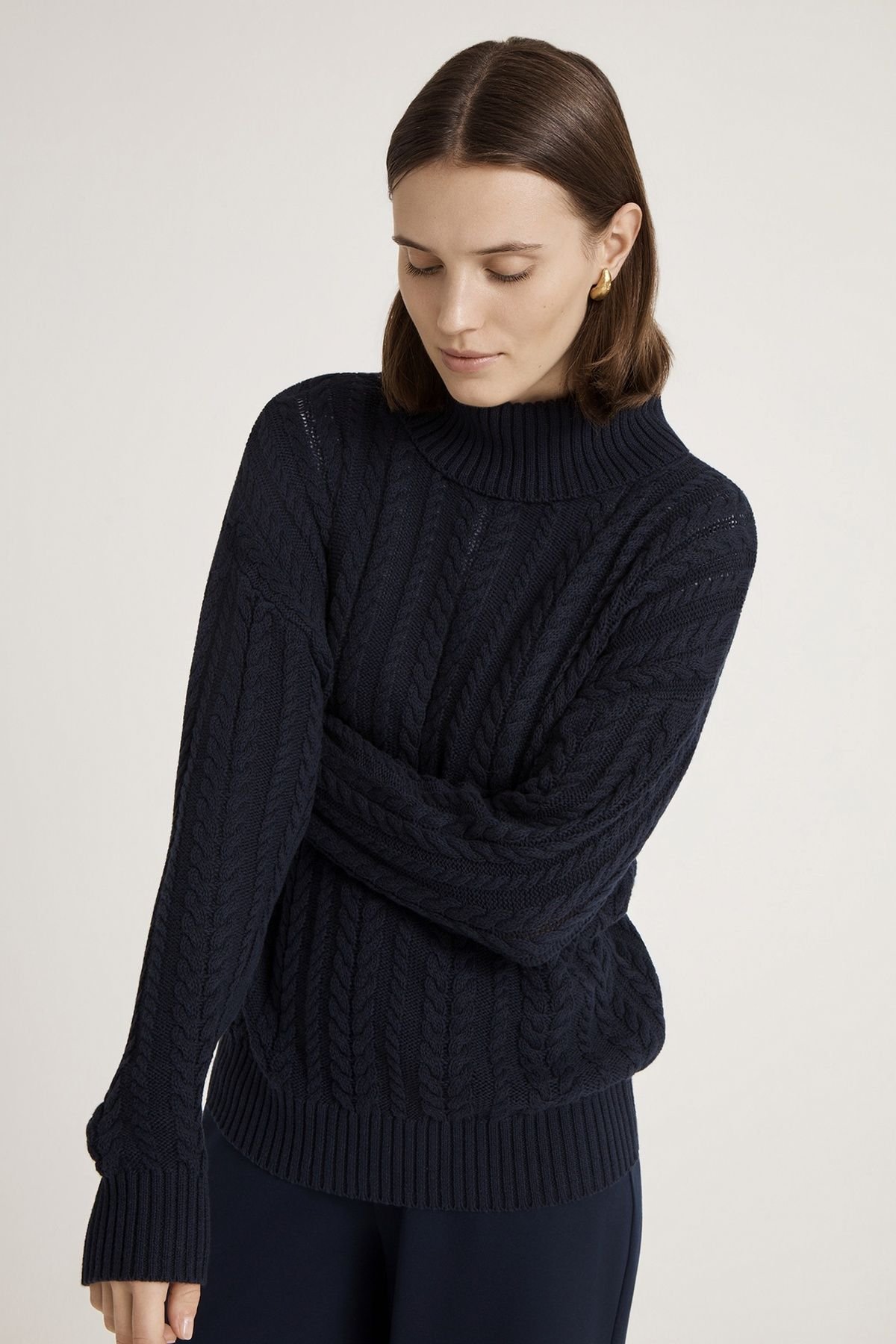 Finery London Finery London Women's Vivana Turtle Neck Knitted Sweater in Dark Navy - 4
