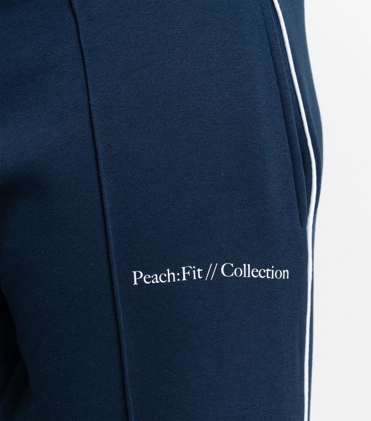 Peach Fit Women's Navy Side Trim Straight Leg Emilia Joggers Peach Fit New Look - 4