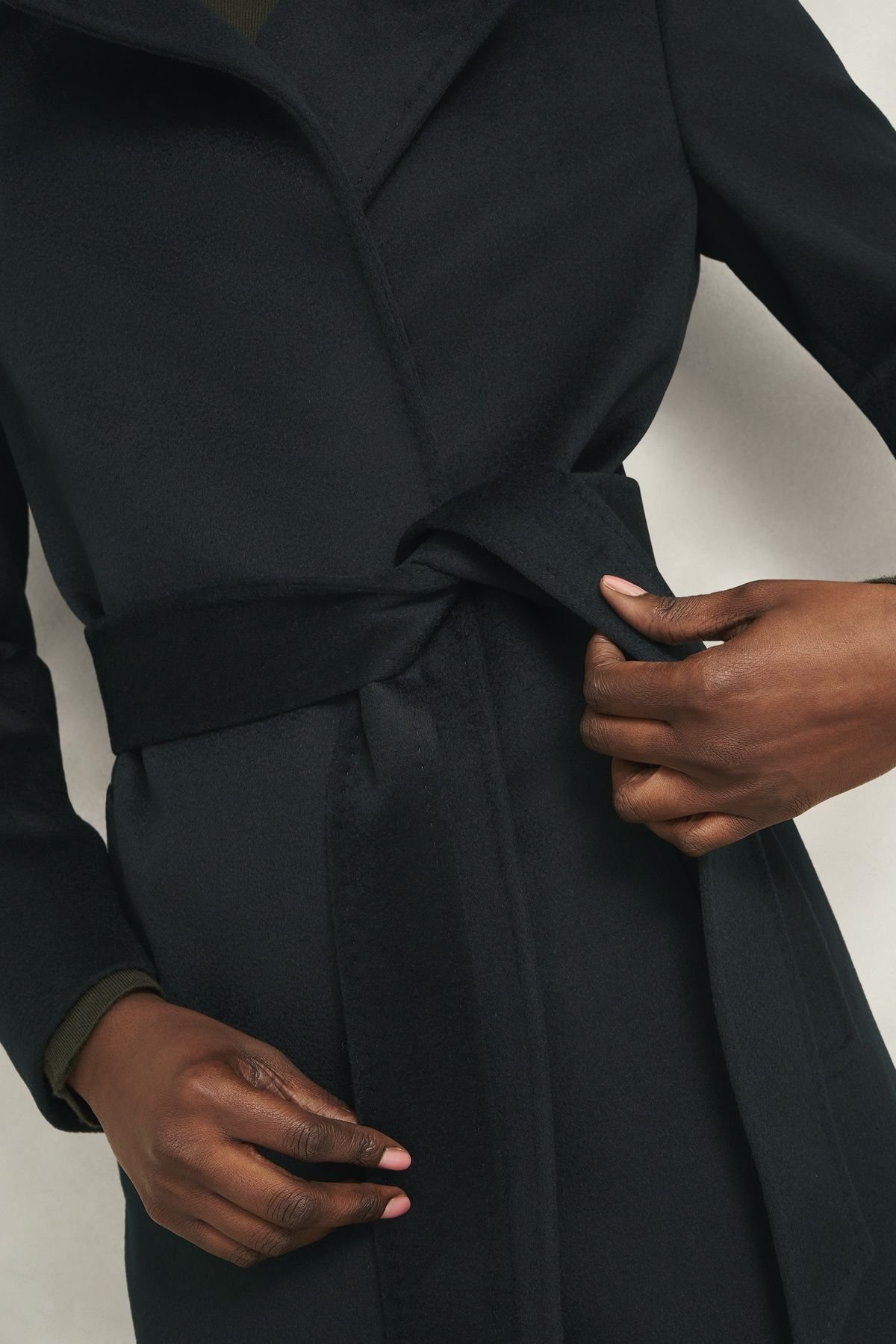 Hobbs London Hobbs London Women's Livia Coat in Bottle Green - 3