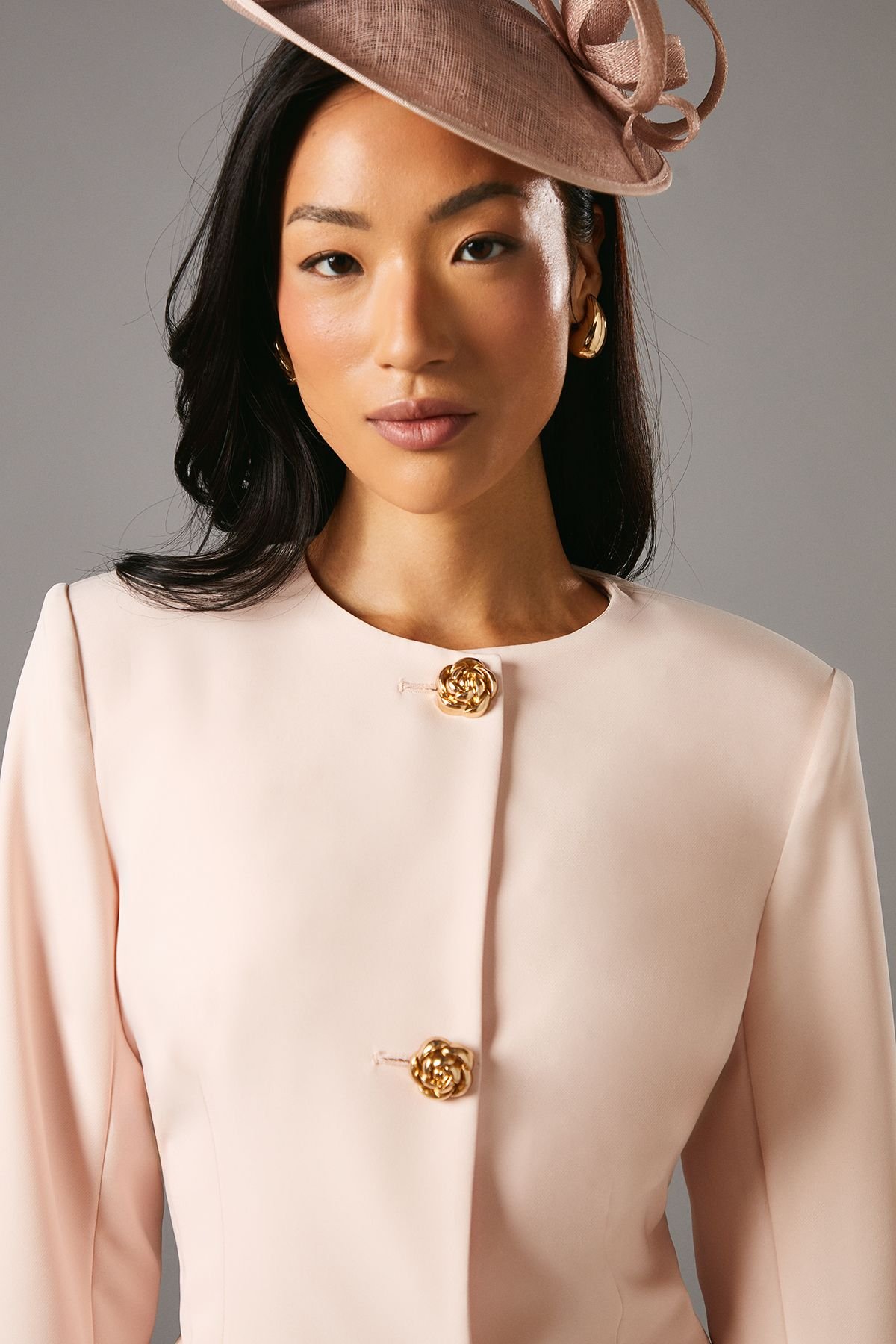 Coast Coast Women's Rose Button Long Sleeve Tailored Jacket in Blush - 4