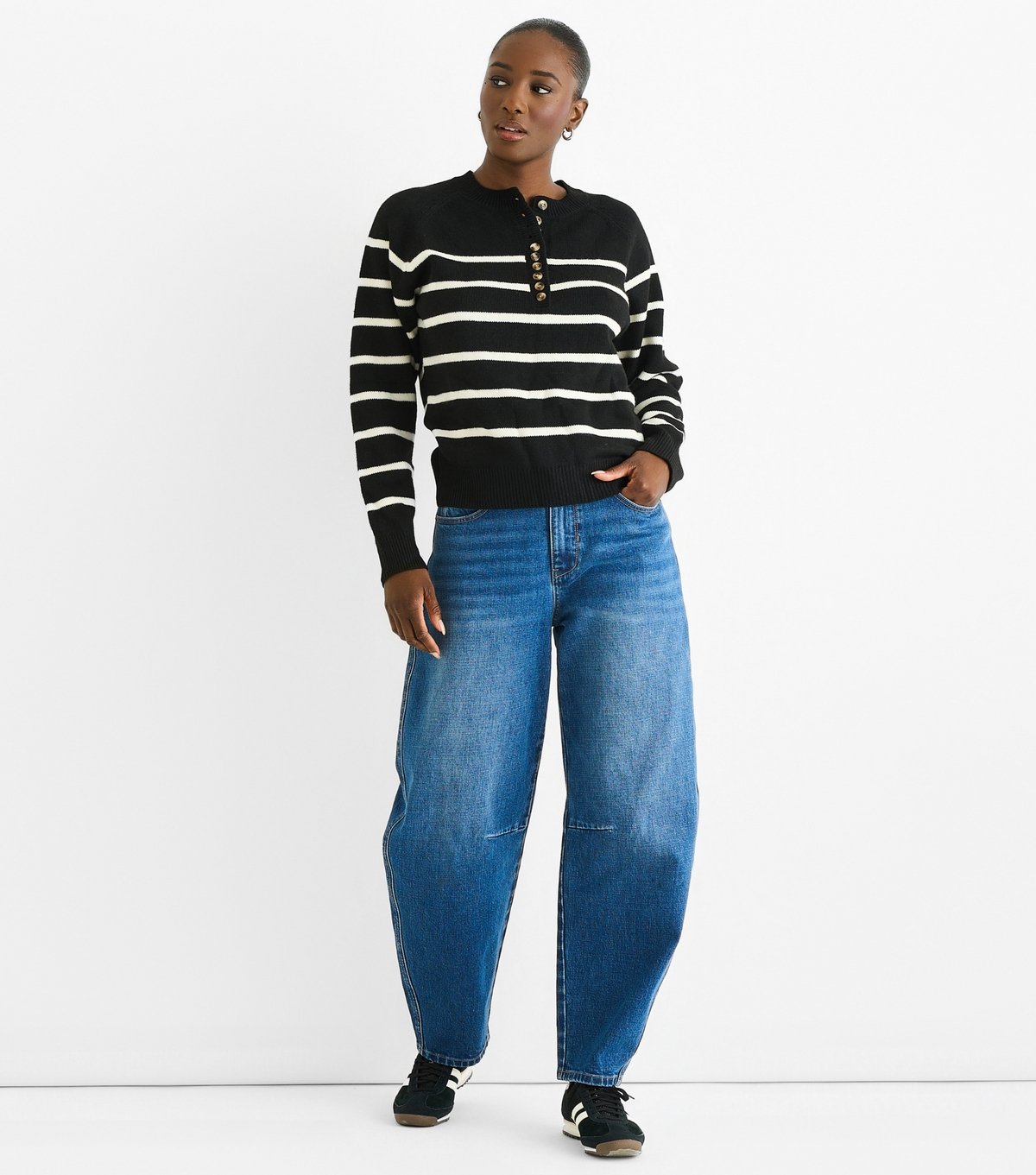 Gini London Women's Black Striped Button Jumper Gini London New Look - 2