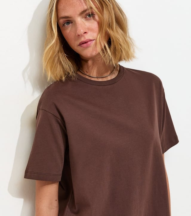 New Look Women's Dark Brown Lace Hem Trim Mini T-Shirt Dress New Look - 2