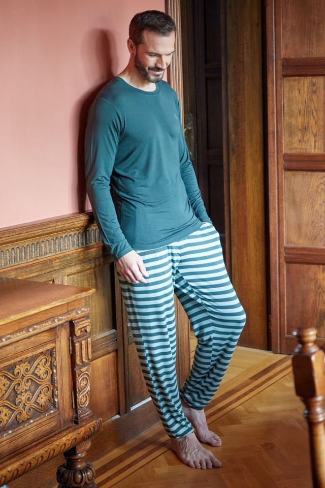British Boxers British Boxers Men's "Pine Forest" Stripe Bamboo Pyjama Set in Green - 3