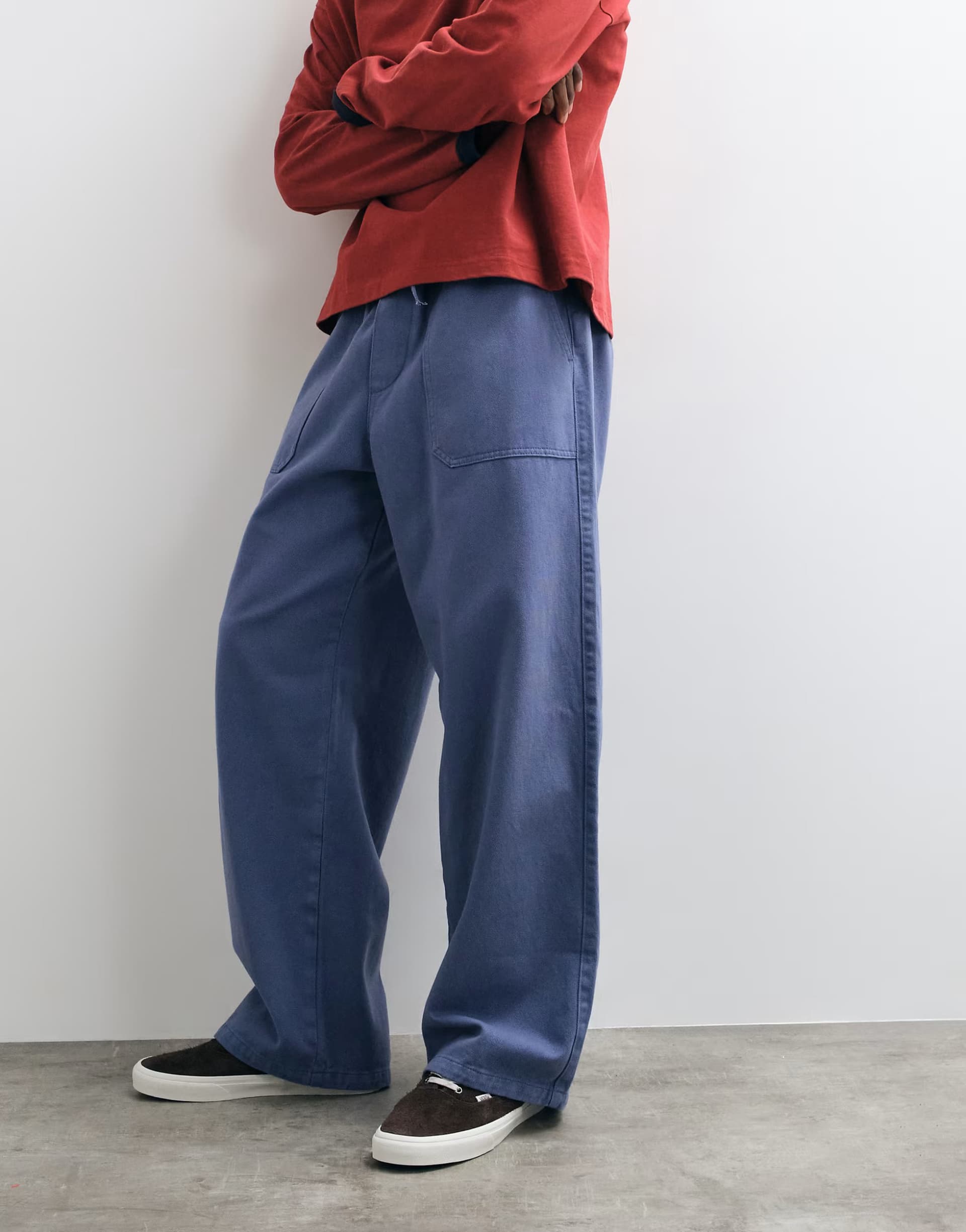 ASOS ASOS DESIGN baggy pull on trousers in blue with fatigue styling