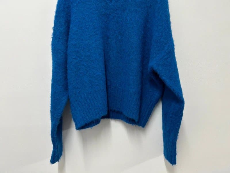 About Blank about:blank Men's Mohair Knitted Crewneck Blue Fluffy Jumper Sweater Size XS.