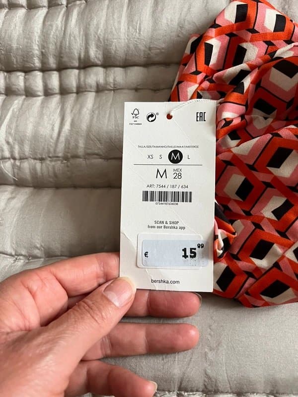 Bershka NWT Bershka orange, cream & brown cropped top size medium from
