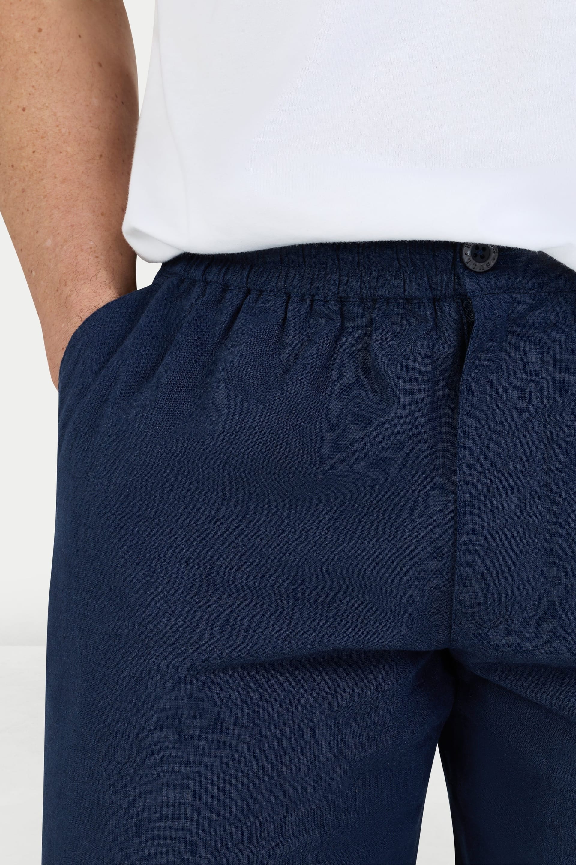 raging bull Raging Bull Men's Stretch Waist Linen Short in Navy - 4