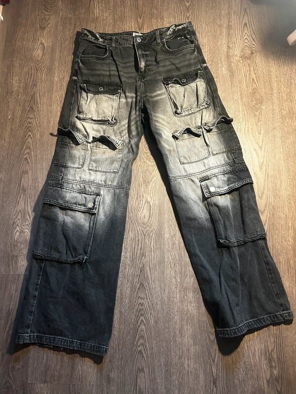 Bershka Y2K Low Waist Cargo Pants