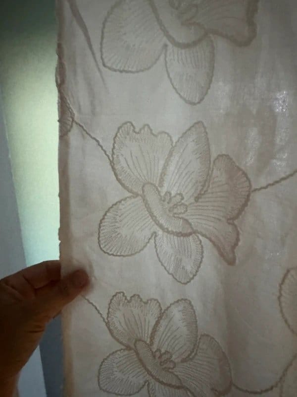 Gorgeous cream 100% cotton cornelli embroidered new look trousers
