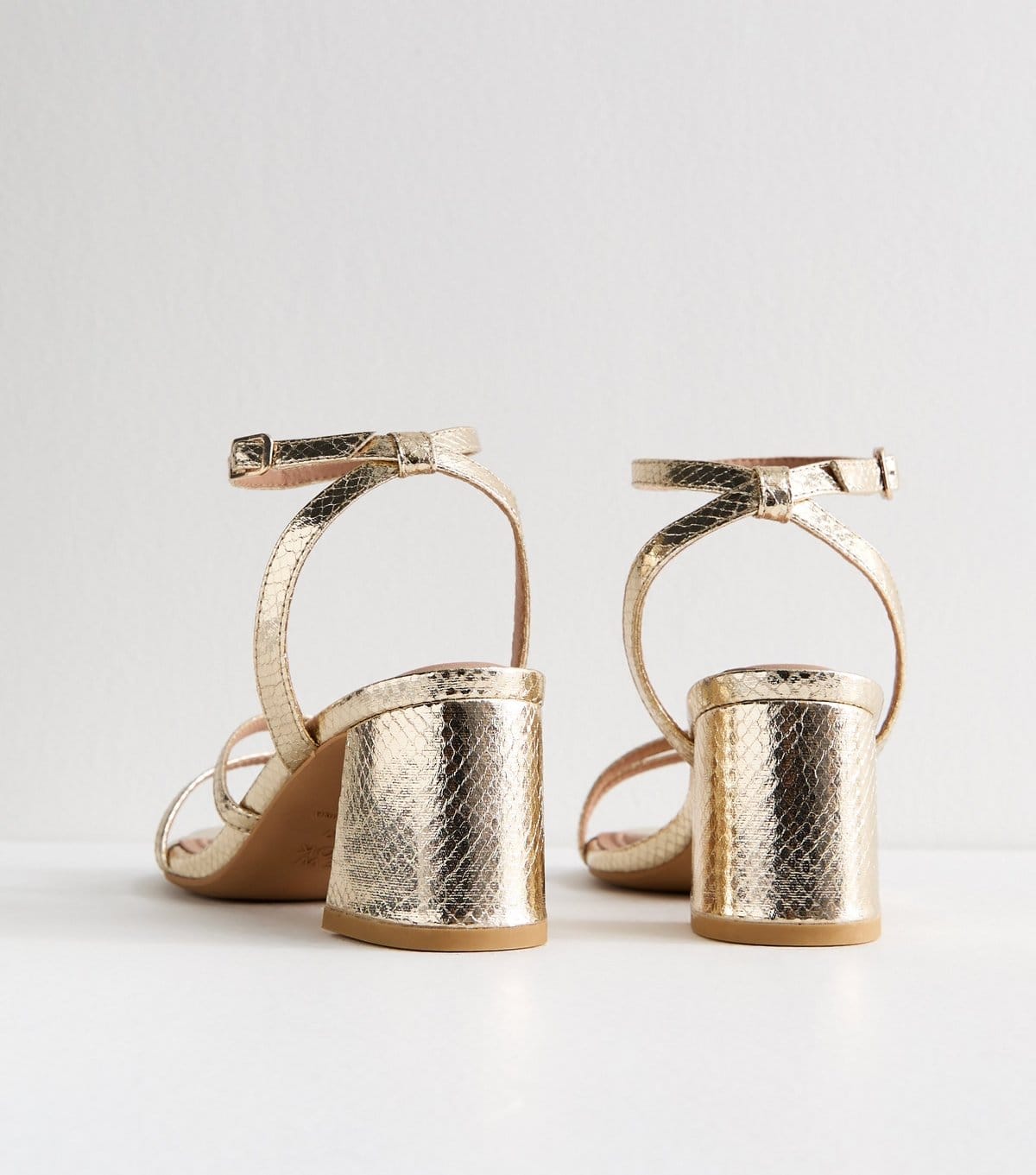 New Look Women's Wide Fit Gold Metallic Faux Leather Block Heel Sandals New Look - 4