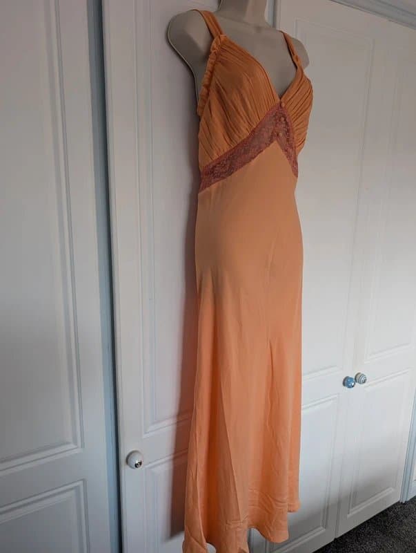 ASOS ASOS Design Tall gathered bust lace insert midi dress in peach colour block size 14