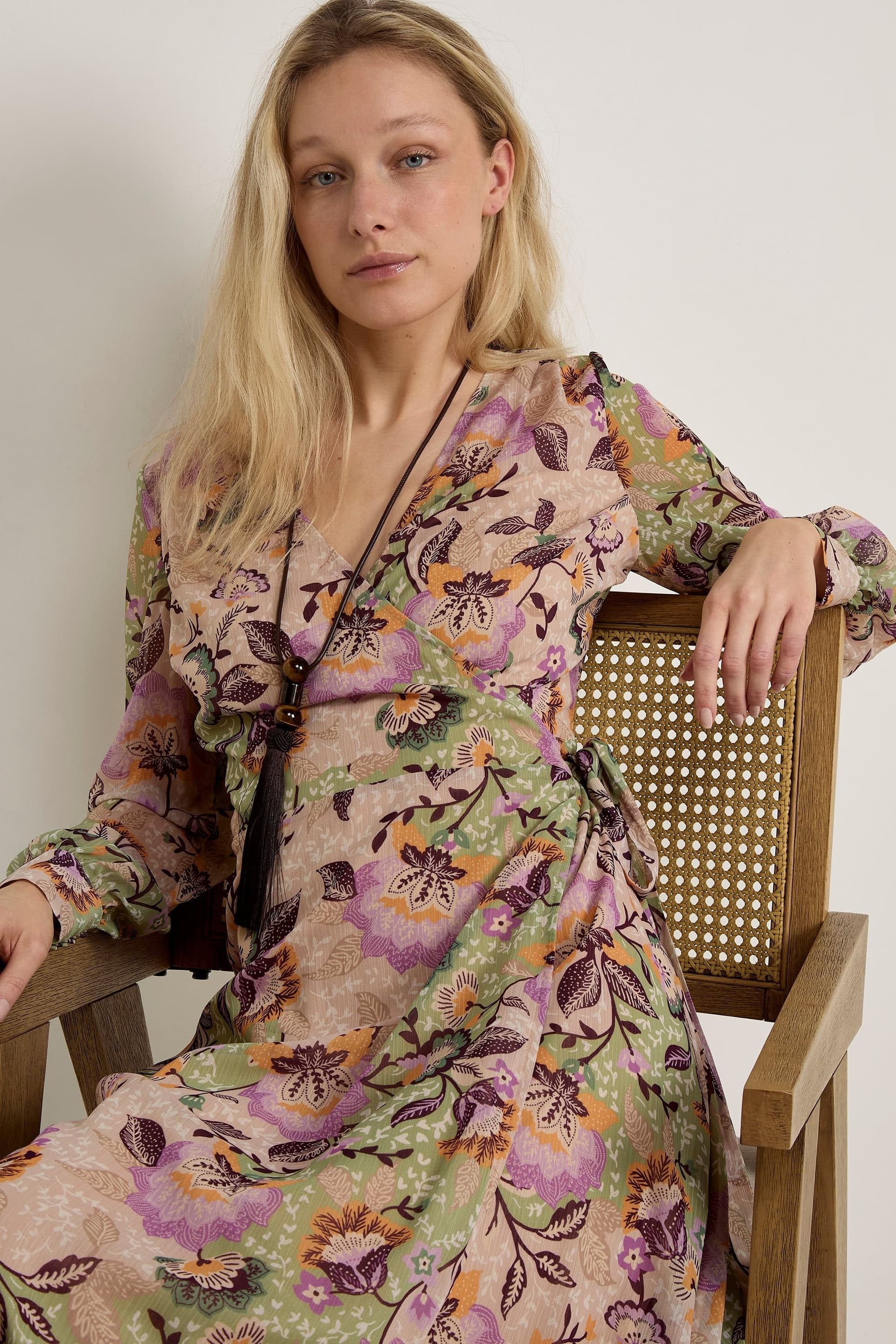 GWD by GEORGE W. DAVIES GWD by GEORGE W. DAVIES Women's GWD Claudina Floral Print Maxi Wrap Dress