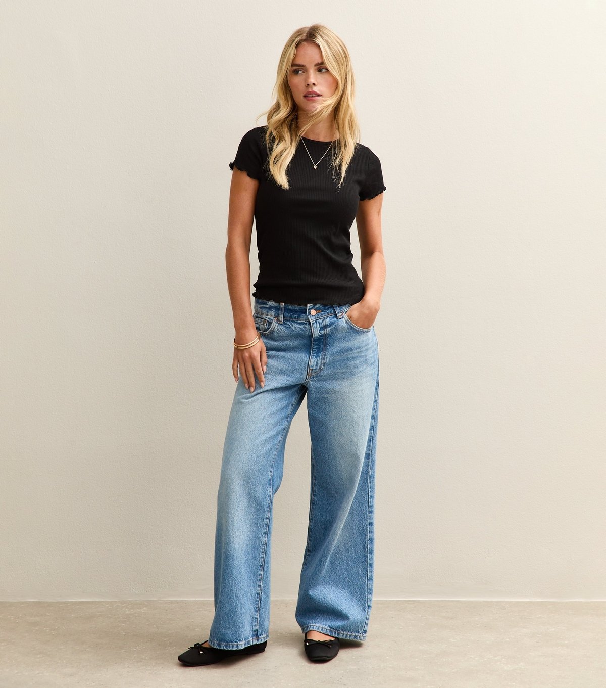 New Look Women's Petite Black Frilly Trimmed T-Shirt New Look - 3