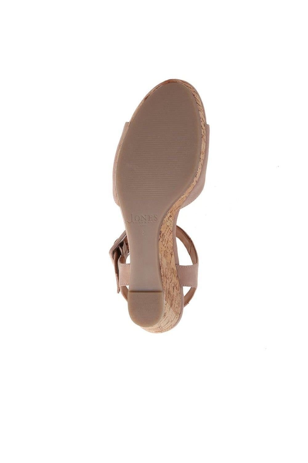 Jones Bootmaker Jones Bootmaker Women's Grazina Leather Wedges in Beige - 4
