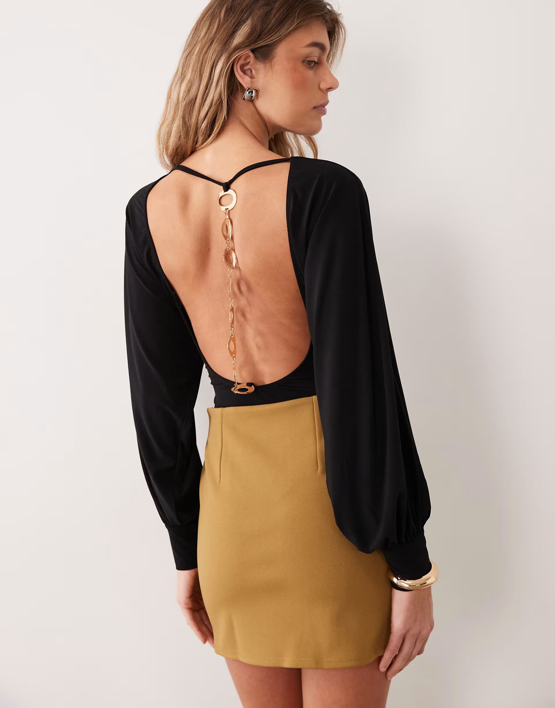ASOS ASOS DESIGN blouson sleeve trimmed back bodysuit in black