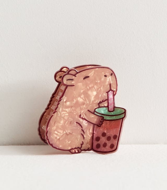 New Look Brown Capybara with Boba Hair Claw Clip New Look - 2