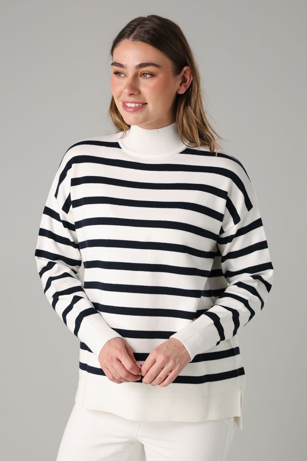French Connection French Connection Women's Oversized High Neck Cosy Striped Long Sleeve Jumper in White