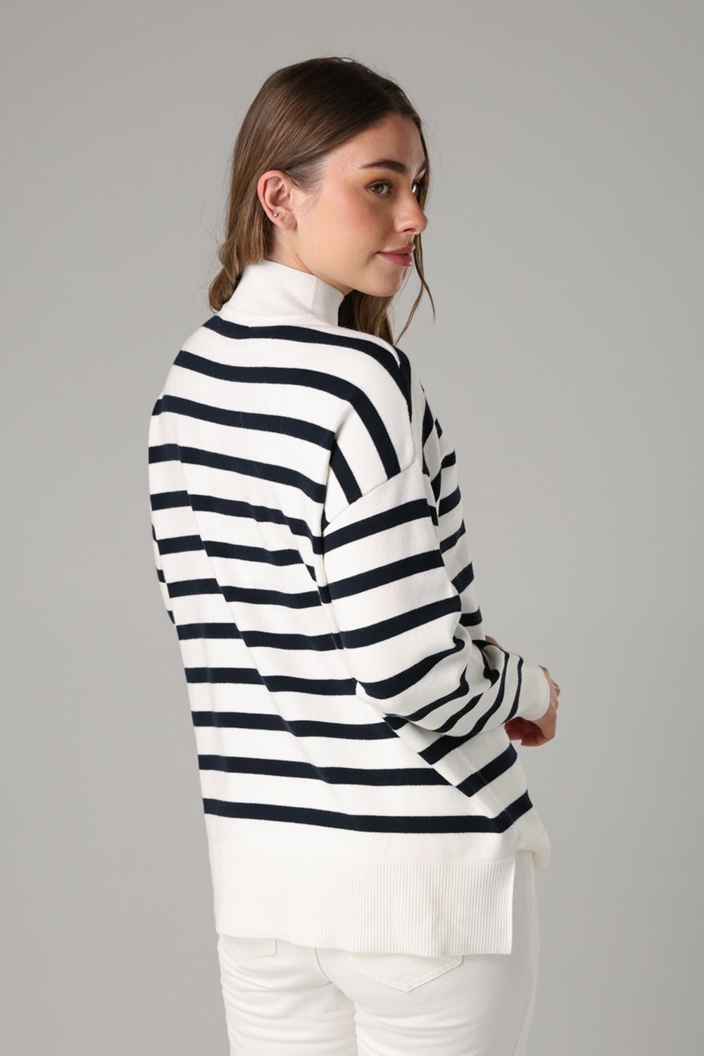 French Connection French Connection Women's Oversized High Neck Cosy Striped Long Sleeve Jumper in White - 2