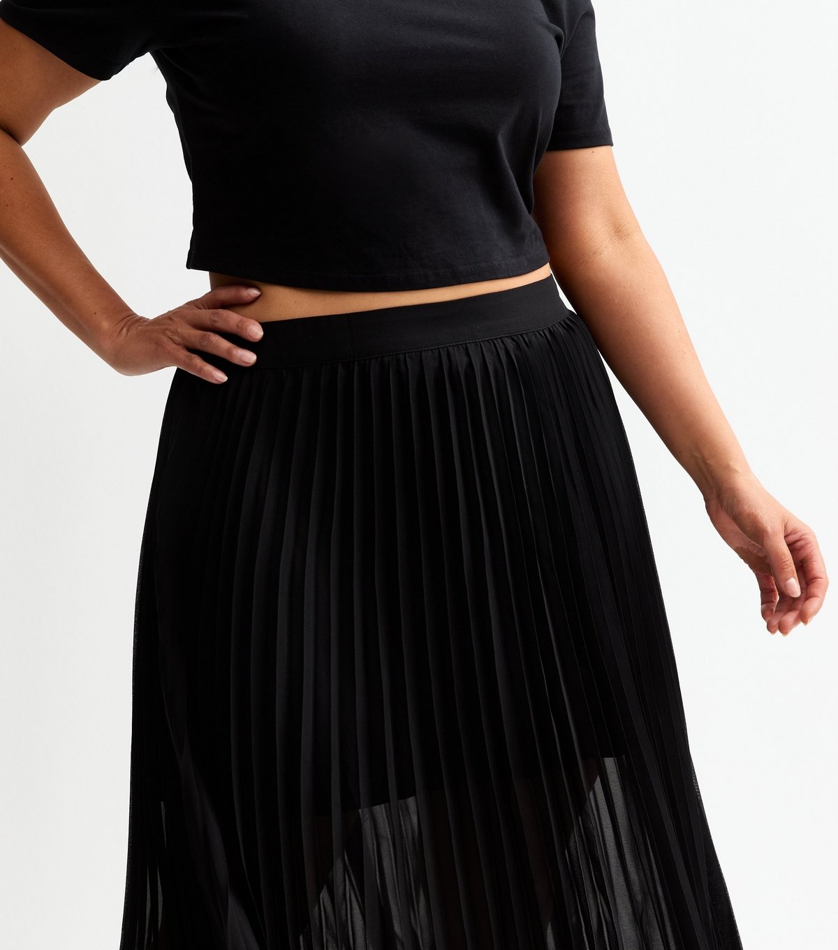 New Look Women's Plus Size Black Pleated Chiffon Midi Skirt Curves New Look - 2