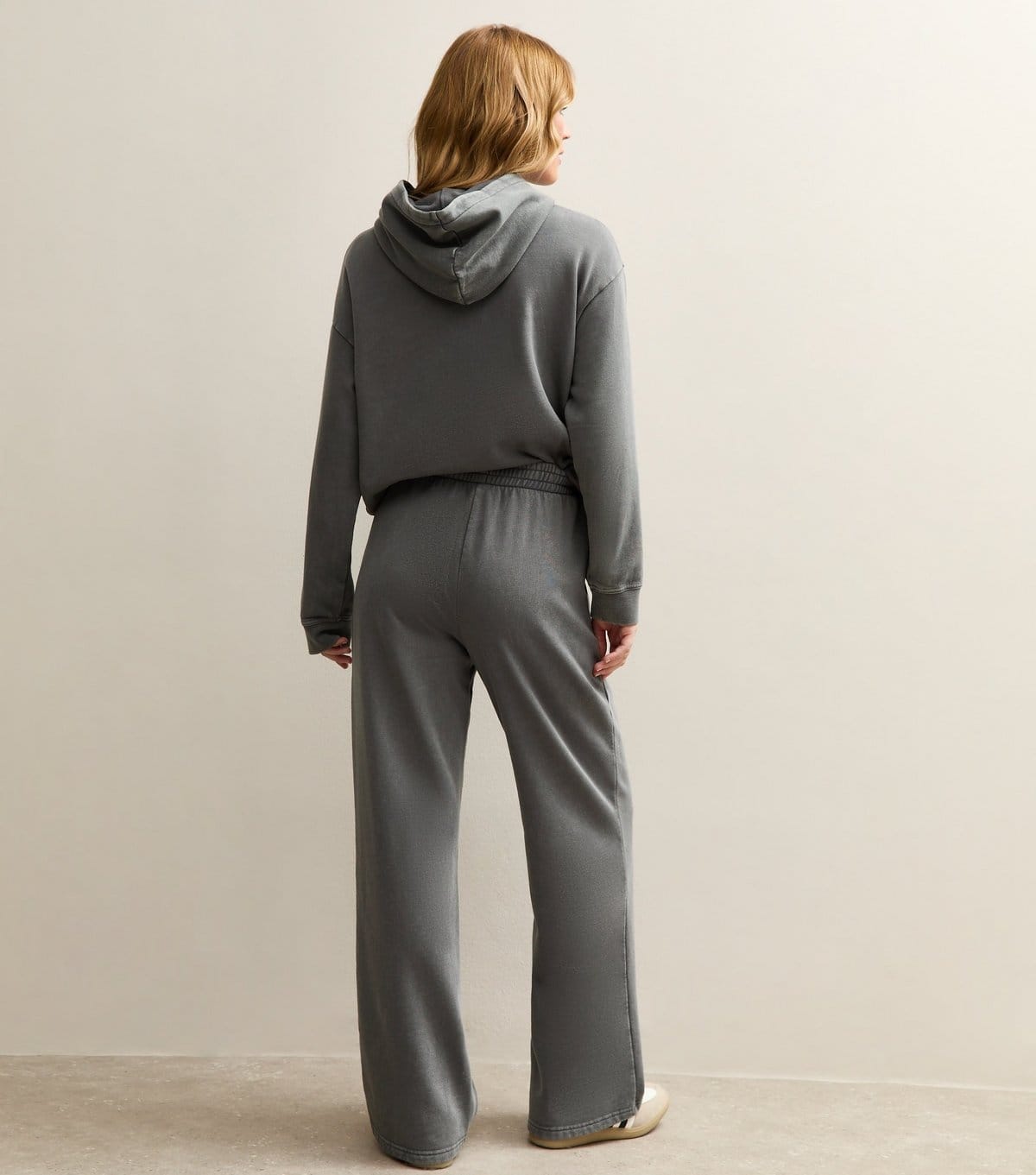 New Look Women's Dark Grey Wide Leg Joggers New Look - 4