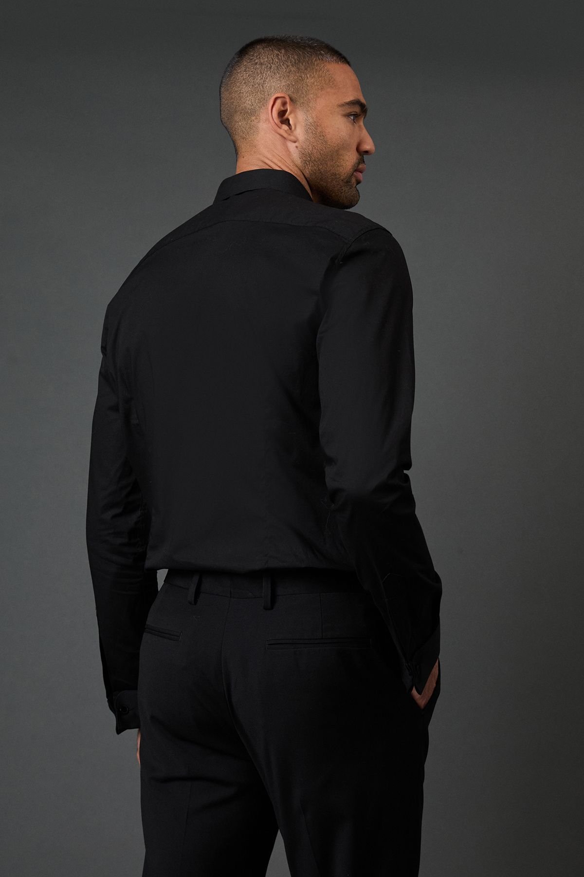 Burton Burton Men's Black Pleat Front Slim Fit Long Sleeve Dress Shirt - 3