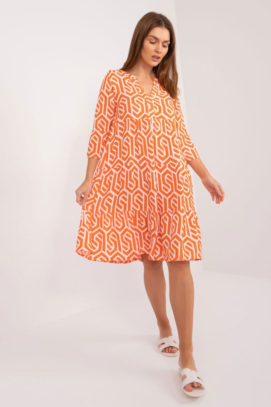 Love Lace Love Lace Women's Everyday V Neck Printed Viscose Dress in Orange